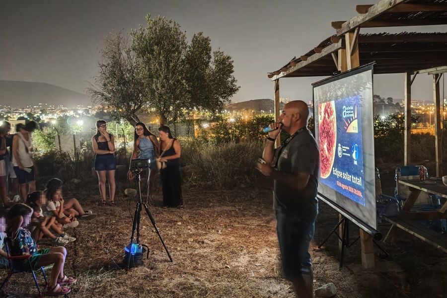 Fotografía de la actividad: Una cena bajo las estrellas en la Casa Colorá de Elda (14)