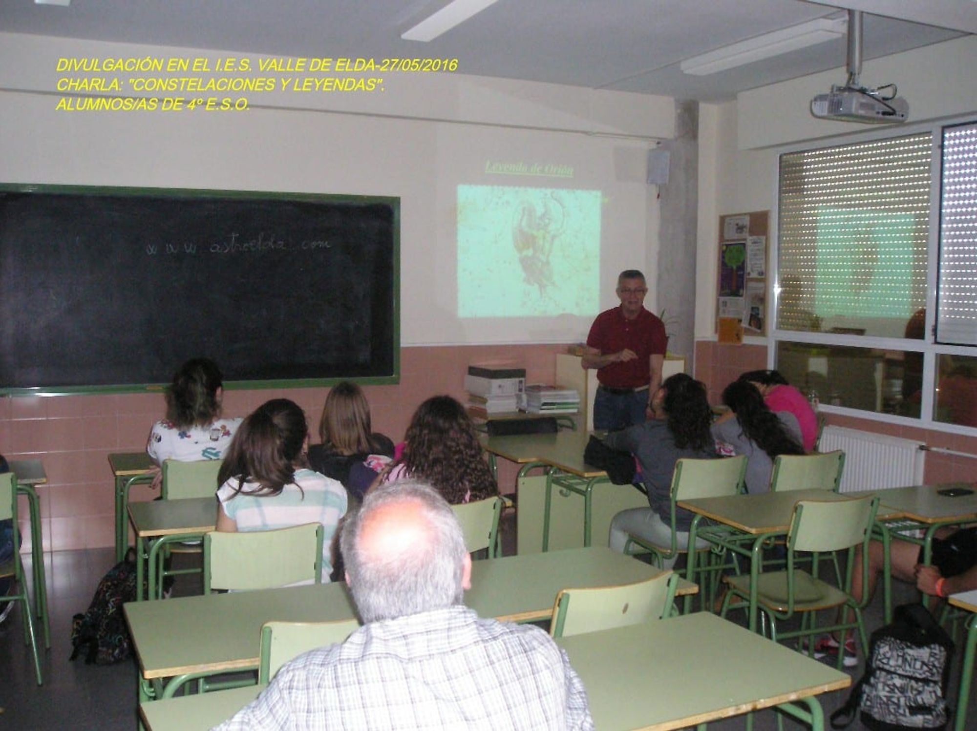 Fotografía de la actividad: Colaboración con el I.E.S. Valle de Elda