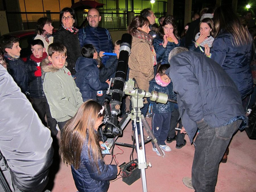 Fotografía de la actividad: Divulgación en Centros de Enseñanza. COLEGIO DE LAS CARMELITAS DE ELDA (4)