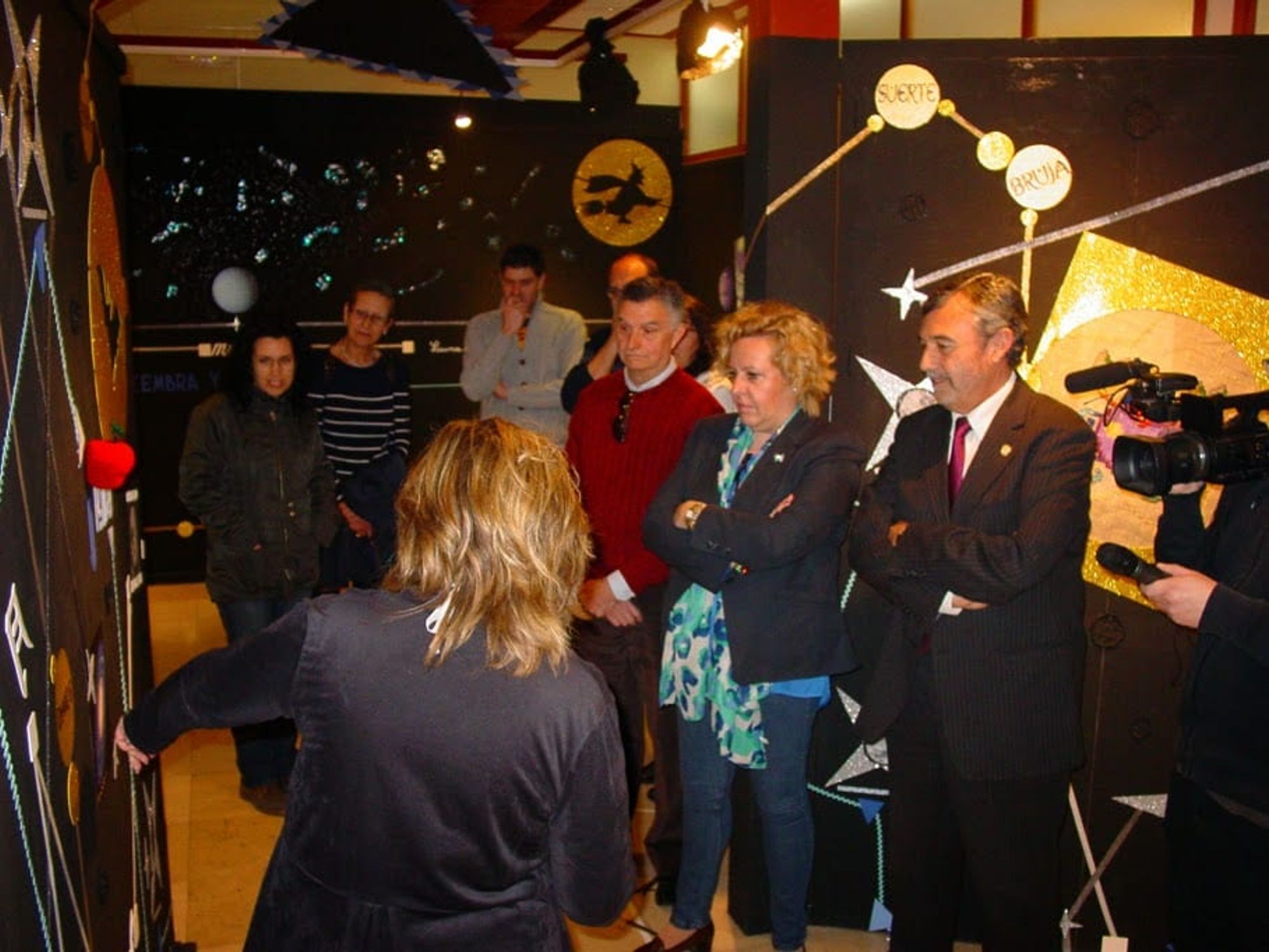 Fotografía de la actividad: Visita a la exposición “El tiempo y la Luna”