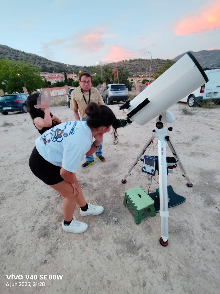 Fotografía de la actividad: ¡Una noche mágica observando la luna! (19)
