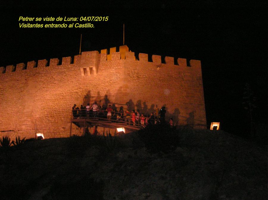 Fotografía de la actividad: PETRER se viste de Luna (5)