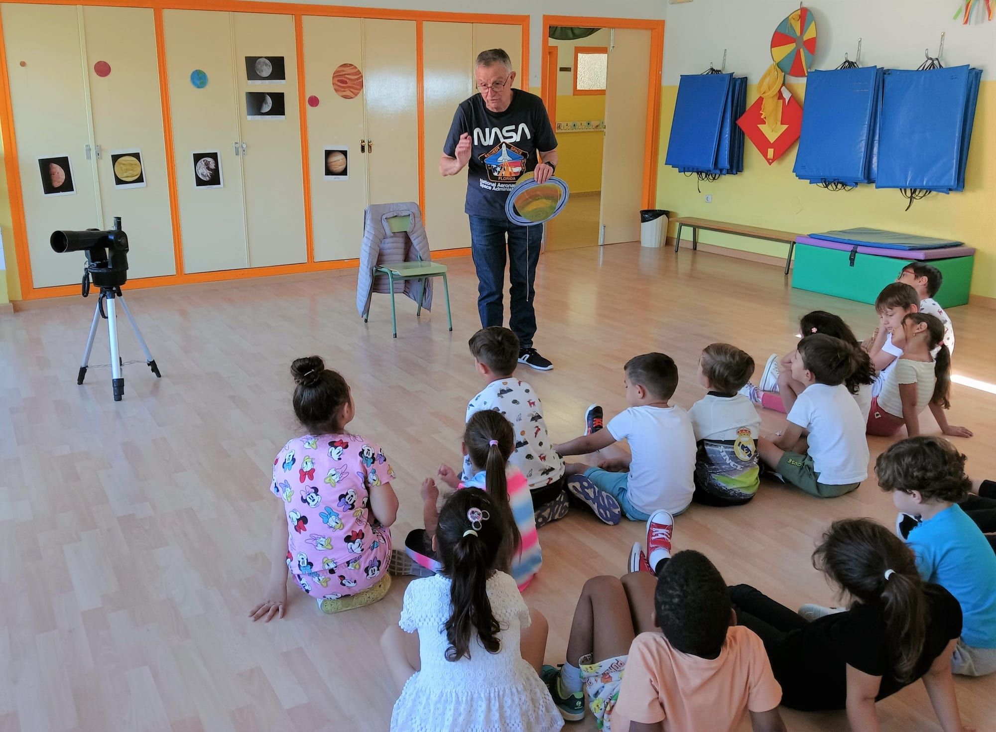Fotografía de la actividad: Colaboración con el C.E.I.P. MORA PUCHOL DE ALICANTE