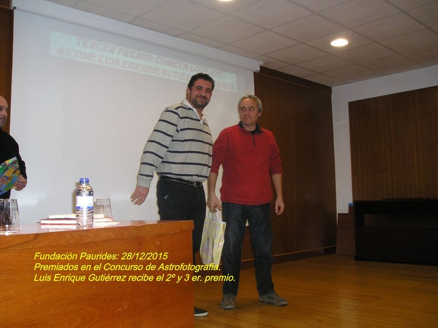 Fotografía de la actividad: ÉXITO DE LA CONFERENCIA DE ADRIÁN AZORÍN. (7)