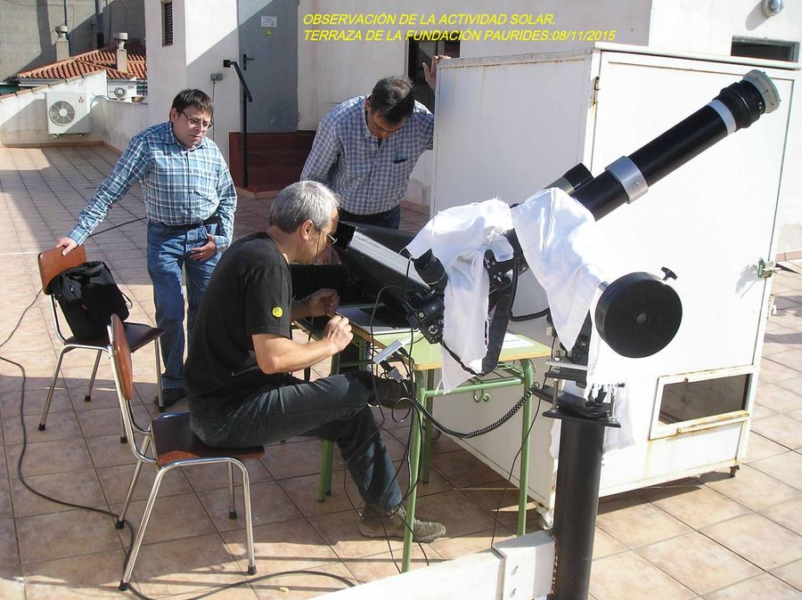 Fotografía de la actividad: OBSERVACIÓN DE LA ACTIVIDAD SOLAR (1)