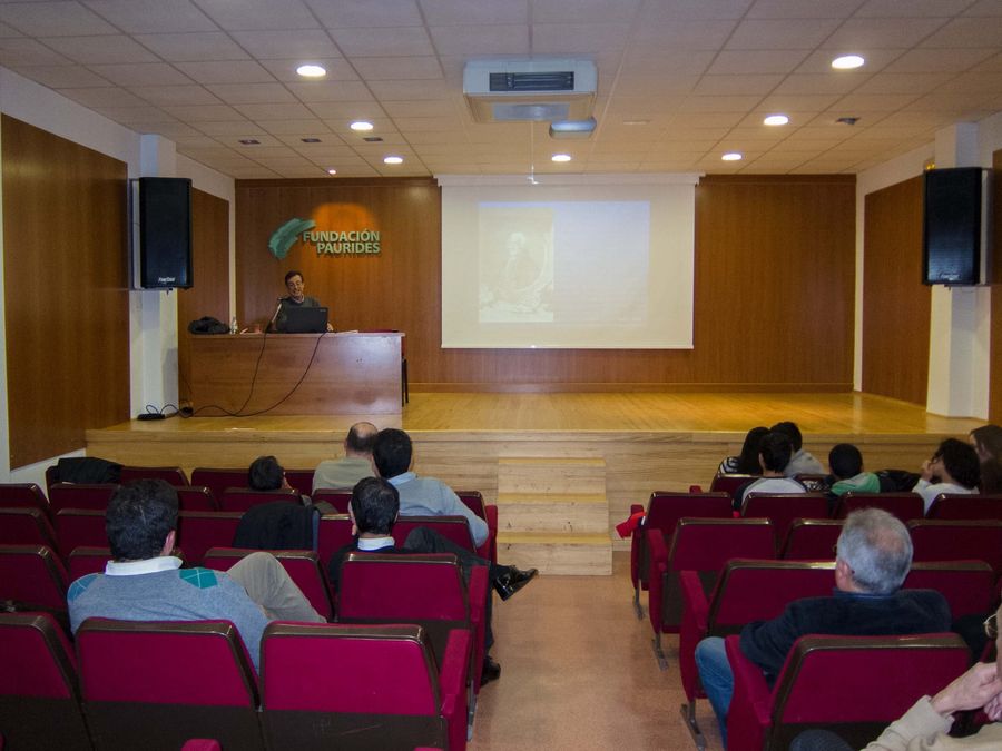 Fotografía de la actividad: Charla Jorge Juan y la Astronomía en España (7)