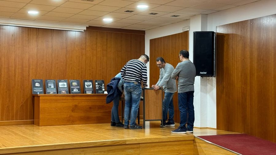 Fotografía de la actividad: Jornada sobre Meteoritos en la Fundación Paurides. (5)
