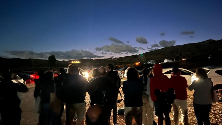 Fotografía de la actividad: Gran éxito en la Observación Pública del Cometa C/2023 A3 (5)