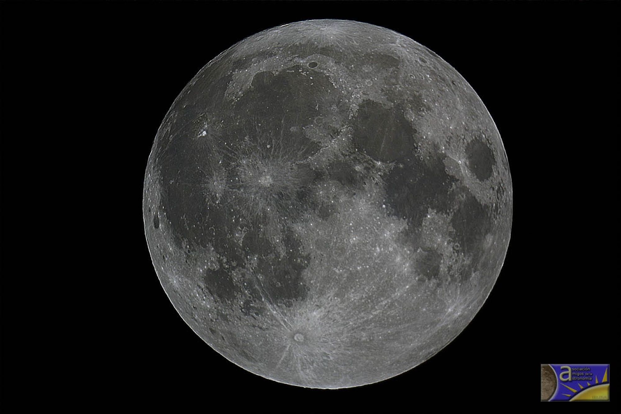 Fotografía de la actividad: La Luna más grande del año