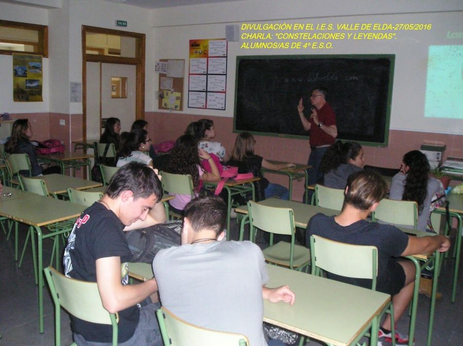 Fotografía de la actividad: Colaboración con el I.E.S. Valle de Elda (1)