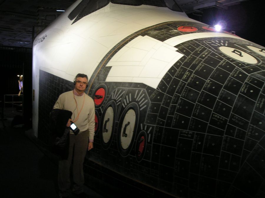 Fotografía de la actividad: Exposición de la NASA (2)