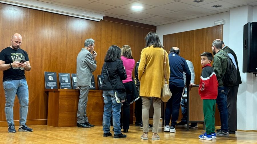 Fotografía de la actividad: Jornada sobre Meteoritos en la Fundación Paurides. (7)