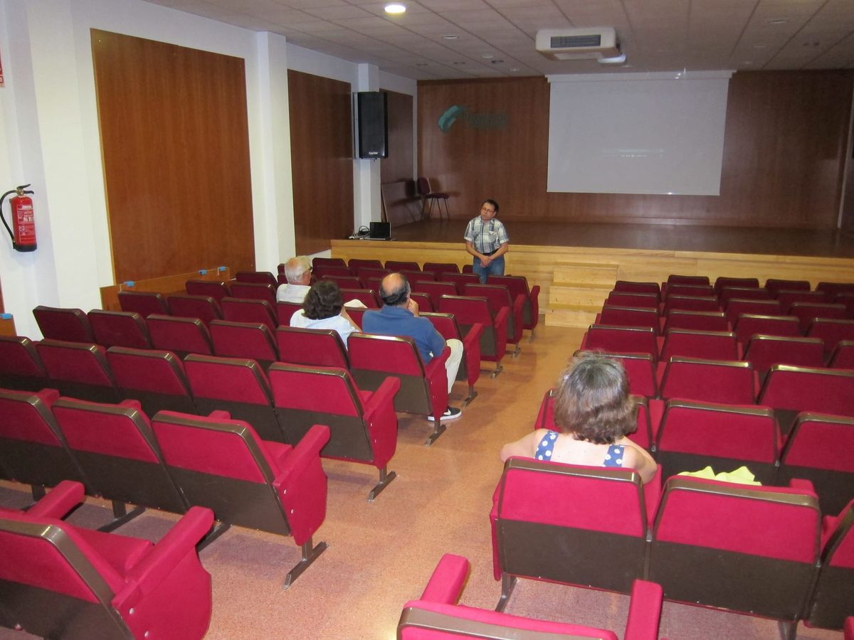 Fotografía de la actividad: VIII Ciclo de Cine y Astronomía. Año 2013.