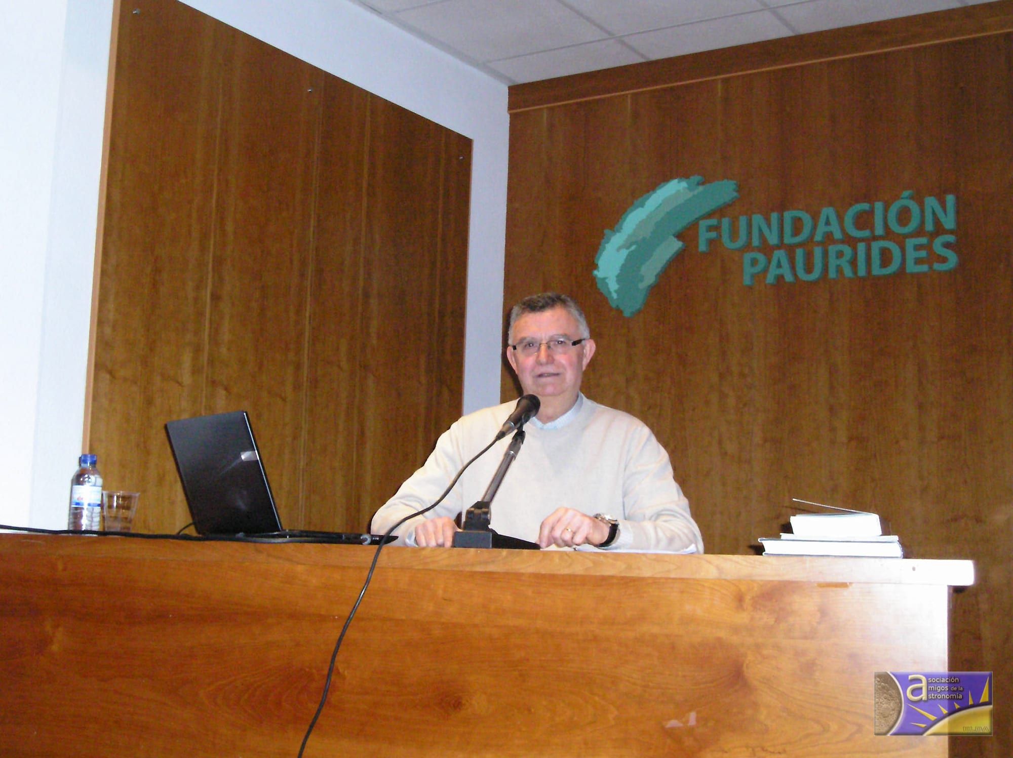 Fotografía de la actividad: Charla. Un paseo por Marte