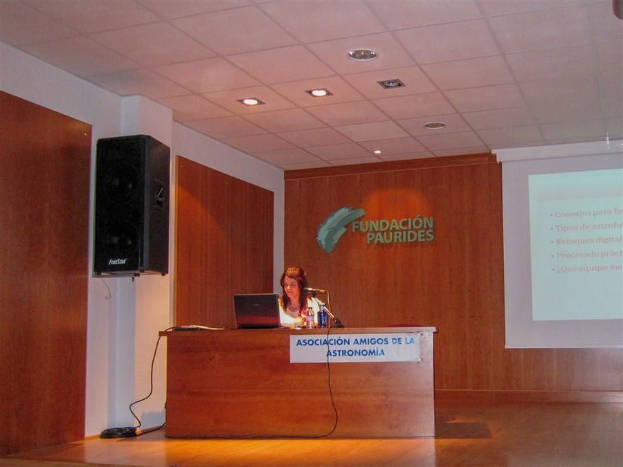 Fotografía de la actividad: Talle de Astrofotografía impartido por Marta Dueñas en la Fundación Paurides (4)