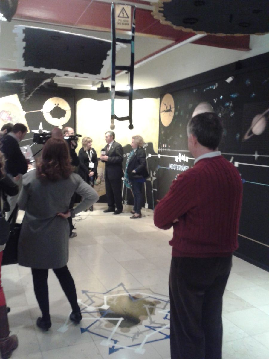 Fotografía de la actividad: Visita a la exposición “El tiempo y la Luna” (2)