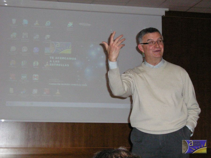 Fotografía de la actividad: Charla. Un paseo por Marte (7)