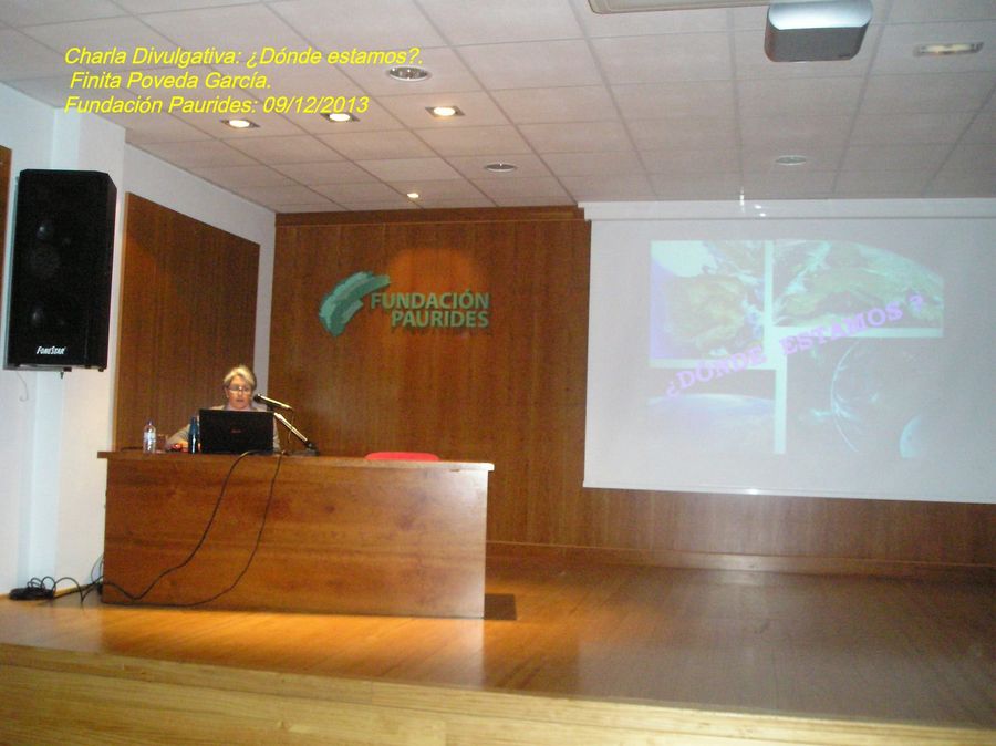 Fotografía de la actividad: Charla Divulgativa: “¿Dónde estamos?”, por Finita Poveda. (1)