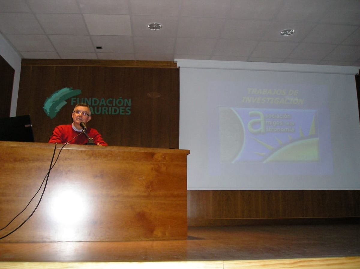 Fotografía de la actividad: Charla. Trabajos de Investigación