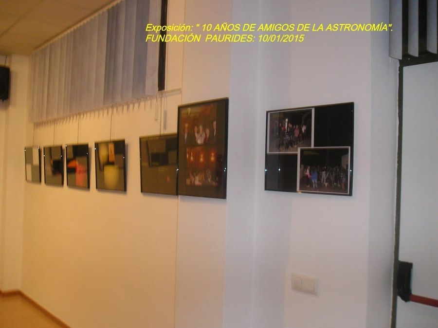 Fotografía de la actividad: Exposición: "10 años de Amigos de la Astronomía". (2)