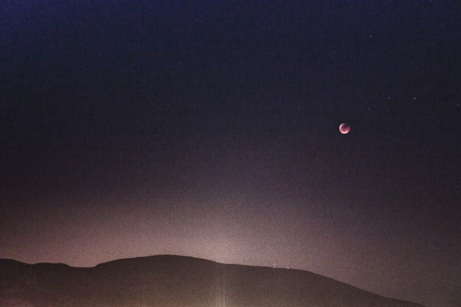 Fotografía de la actividad: Observación del Eclipse total de Luna del 15 de Junio de 2011 (5)