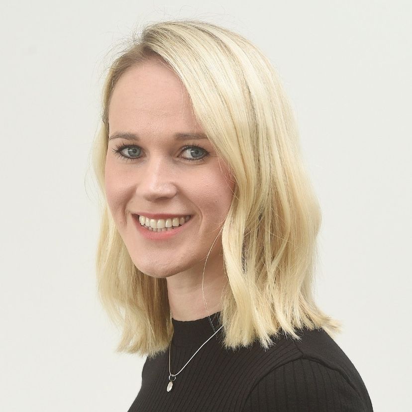 Headshot of Alison.