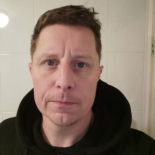 Ross Melville headshot.