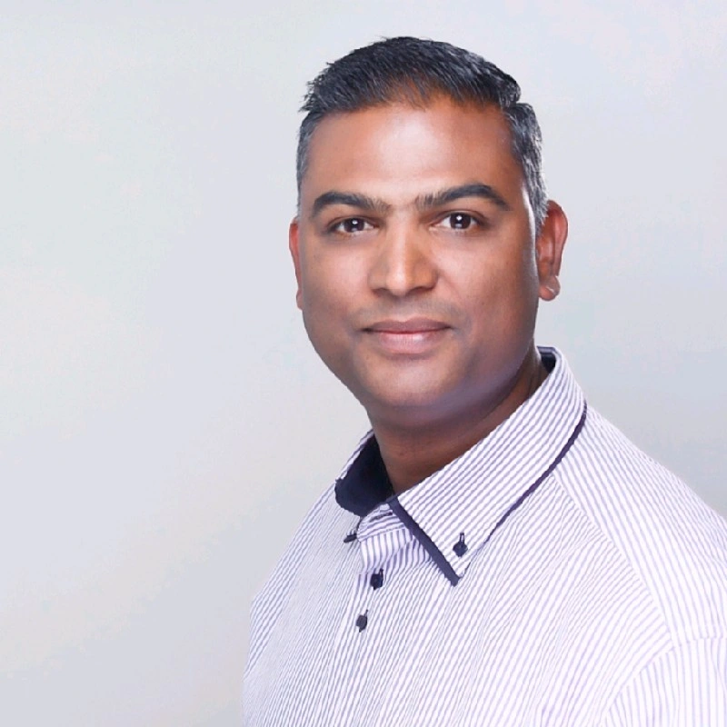 Nawaz Inamdar headshot