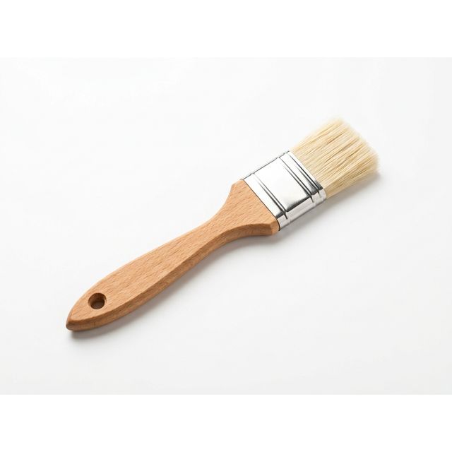 Flat pastry brush with a beechwood handle, steel ferrule and natural cream bristles