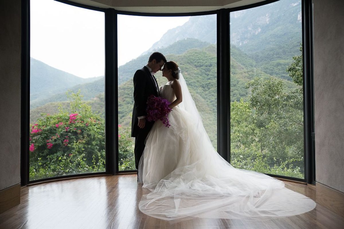 ROBERTA & ESTEBAN