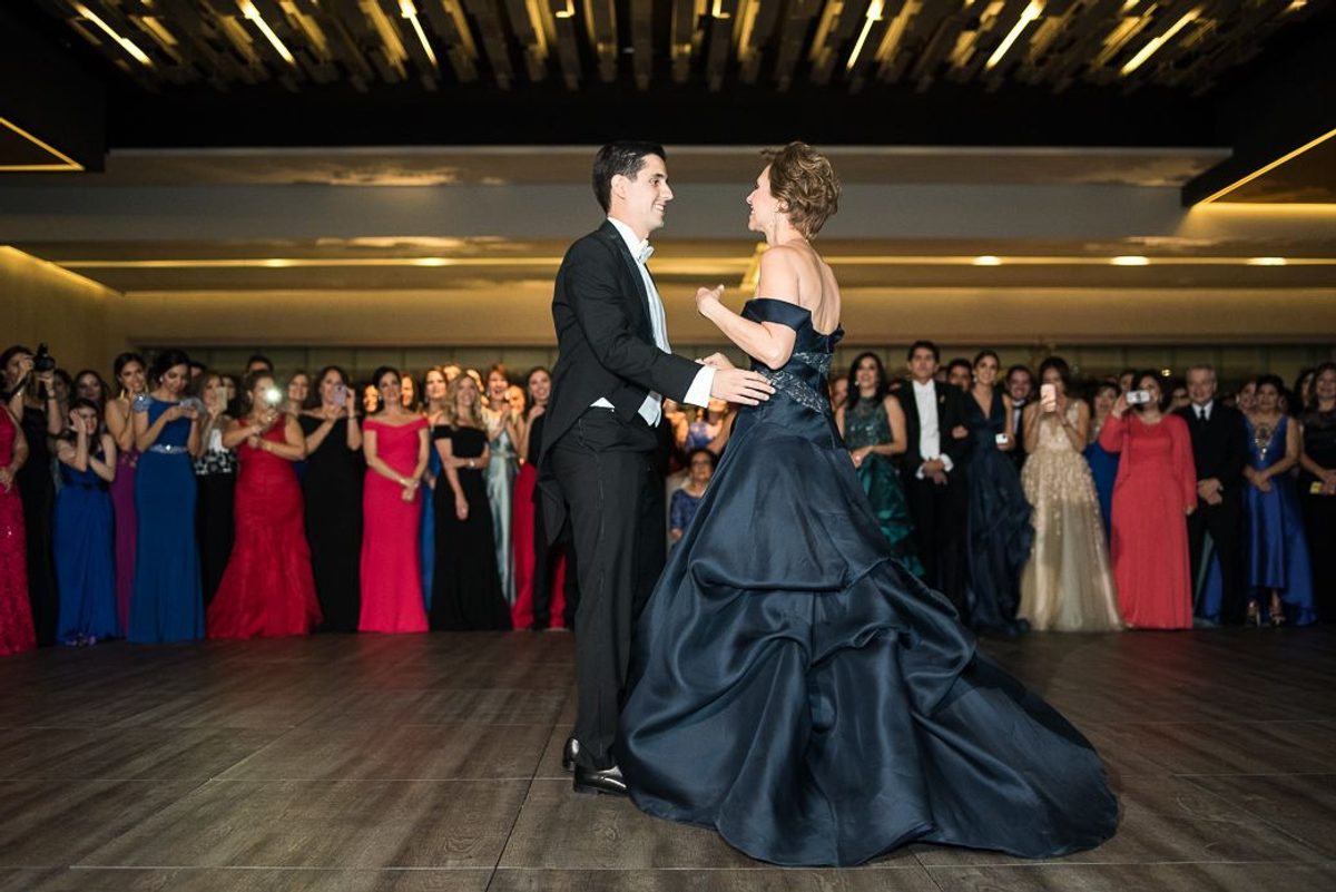 CECILIA & EDGAR