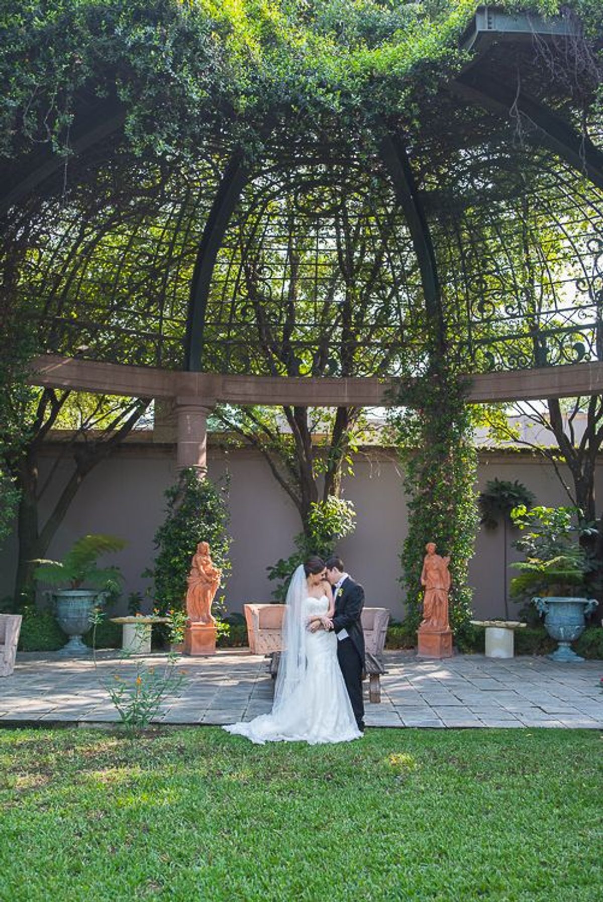PAOLA & ROBERTO