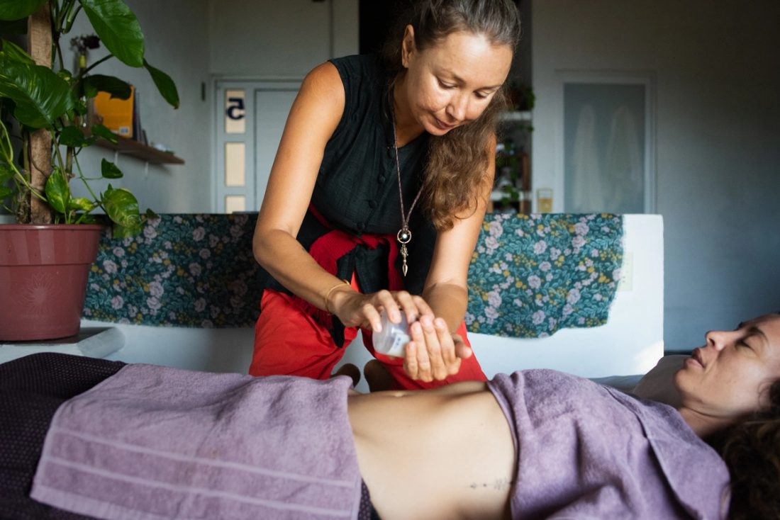 Gigme Abdominal Massage