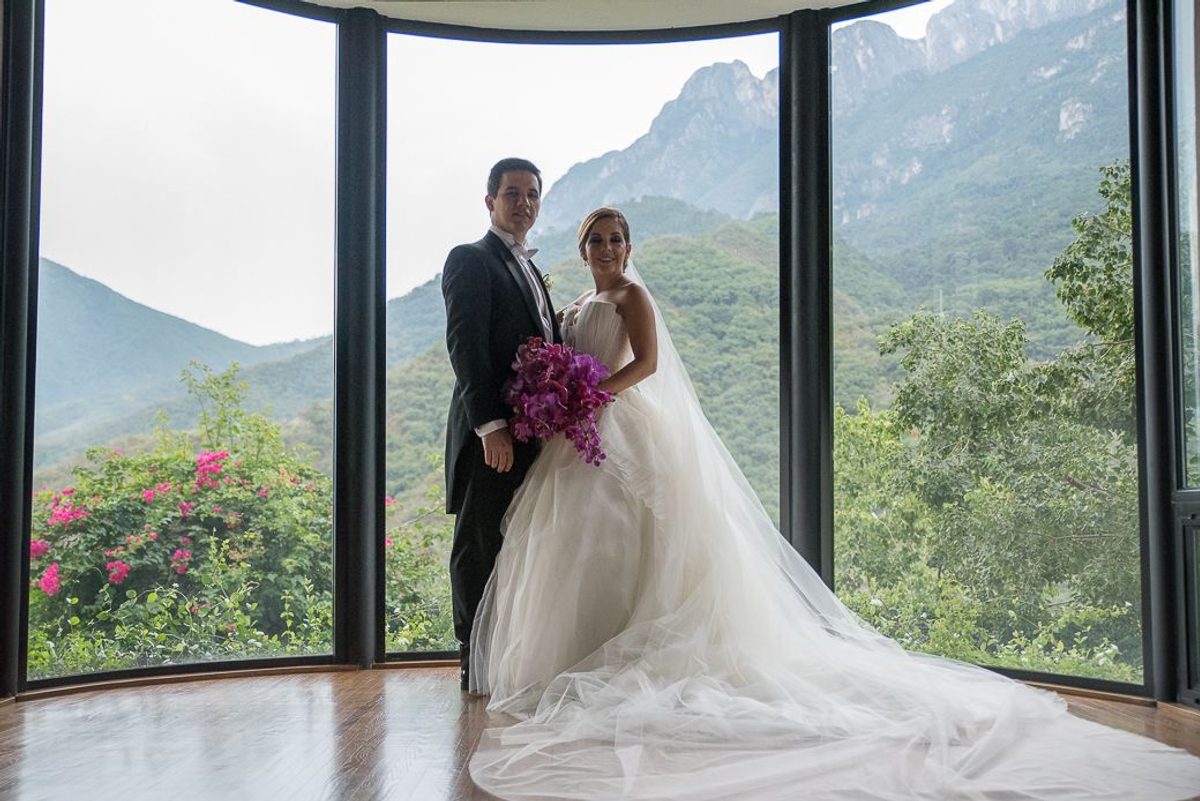 ROBERTA & ESTEBAN