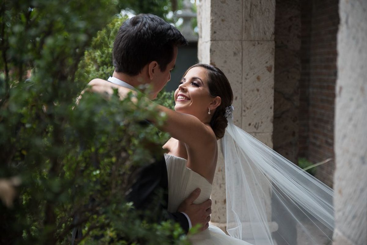 ROBERTA & ESTEBAN