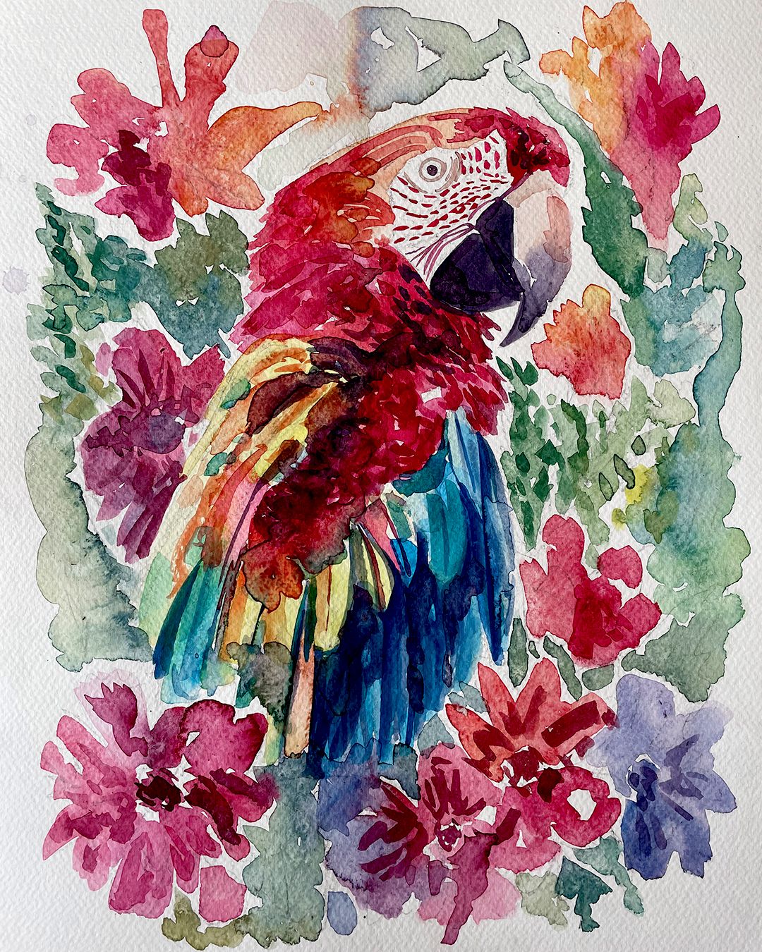 Guacamaya entre Flores