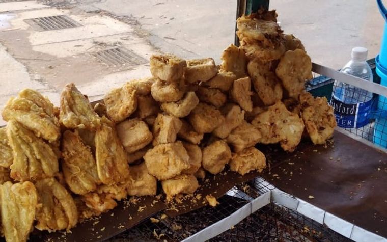 gorengan di goreng campur plastk