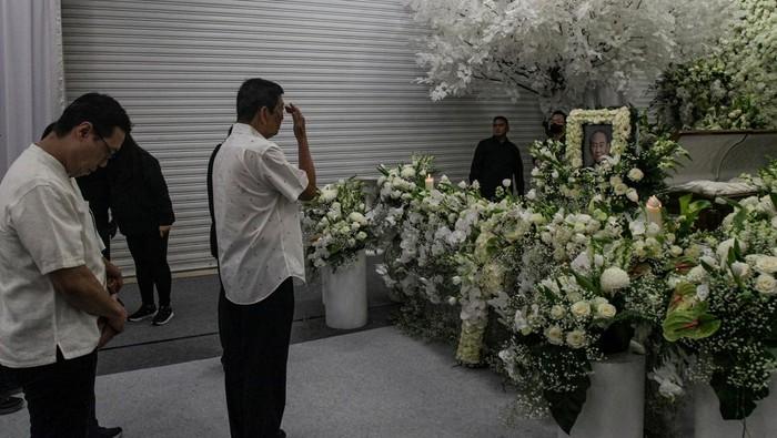 Suasana Duka Menyelimuti Persemayaman Michael Bambang Hartono