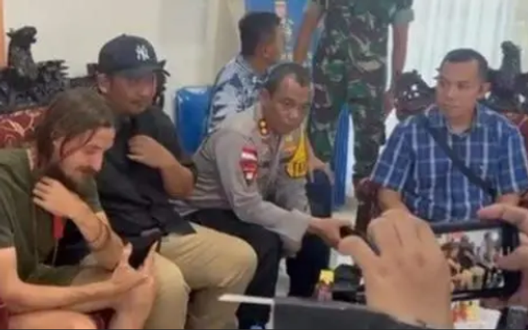 Pilot Philip Akhirnya Berhasil Dibebaskan, Setelah 1,5 Tahun Disandera KKB