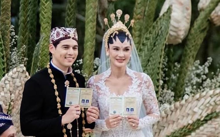luna maya dan maxime bouttier sah menikah