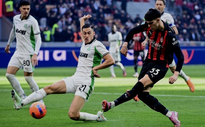 Harga pasar Jay Idzes melonjak tajam, kini nilainya lebih tinggi dari seluruh skuad Timnas Malaysia, menarik perhatian pengamat dan pecinta sepak bola