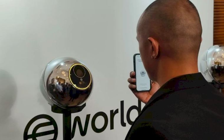 world coin di indonesia dibekukan
