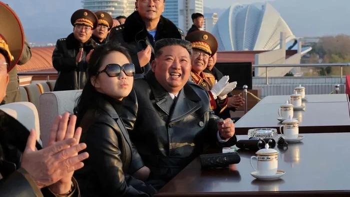 Kim Jong Un Dikabarkan Tunjuk Putrinya ke Posisi Strategis Program Rudal Korut