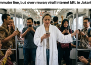 Viral Penumpang KRL Pakai Jubah Mandi Bikin Netizen Geger