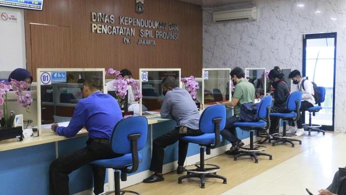 Jadwal Layanan “Jumat Petang” Dukcapil Jakarta April 2026