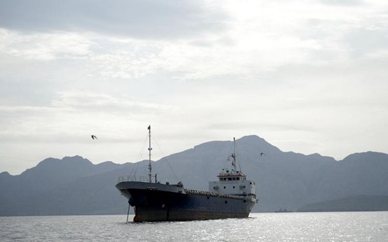 India Protes Kapalnya Ditembaki Iran Saat Melintasi Selat Hormuz