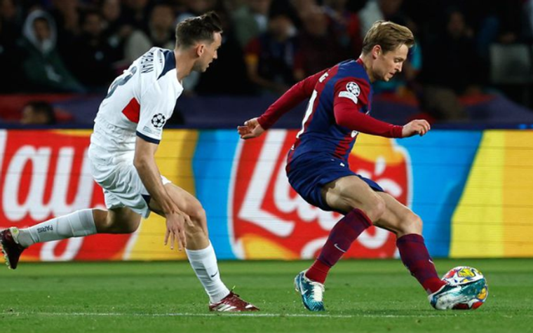 Manuver Transfer Manchester United: Antony Ditukar dengan Frenkie De Jong