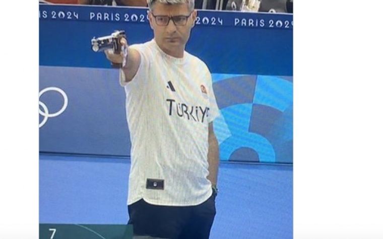 Petembak Turki Yusuf Dikec Posting Perak Olimpiade Banjir Komentar Kocak