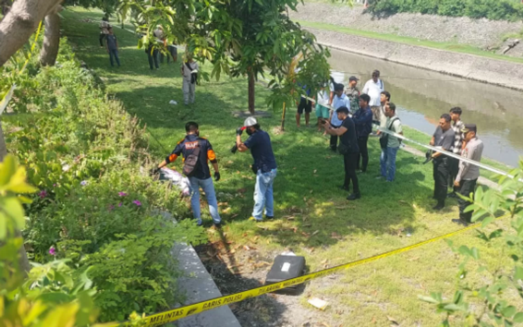Mr X Tewas dengan Luka Gorok di Bantaran Sungai Taman Pancing