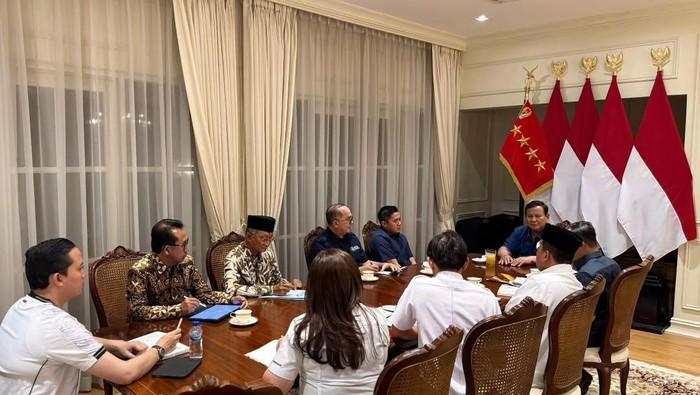 Prabowo Perintahkan Pembangunan Hunian untuk Warga Bantaran Rel Senen